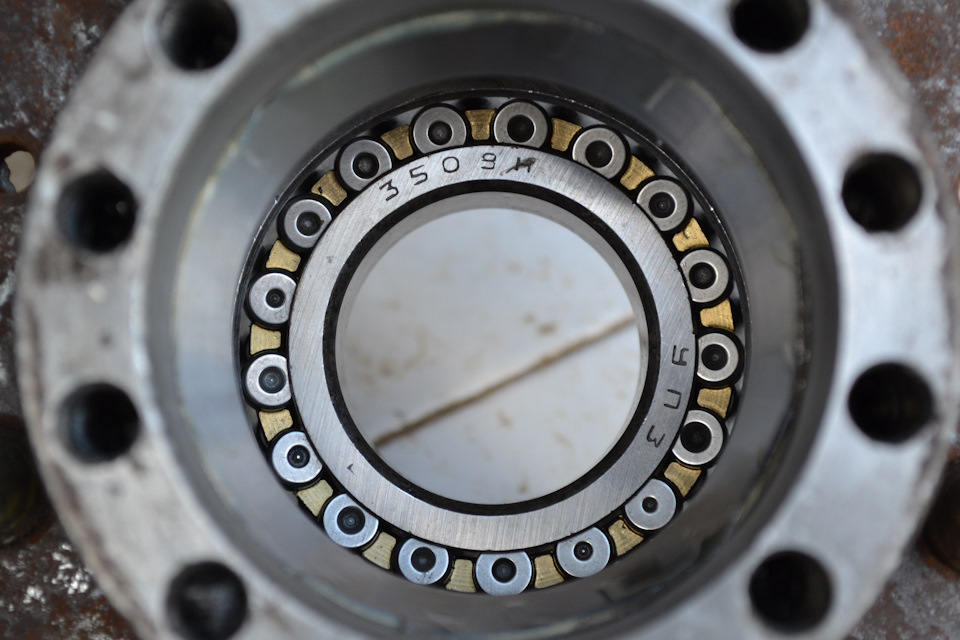 Как заменить задний ступичный подшипник на УАЗ Хлеб?