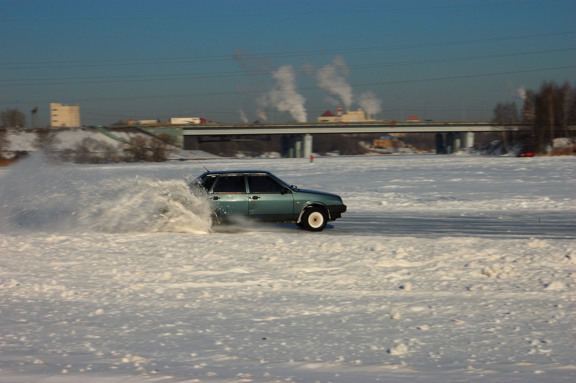 Катание на льду Москва- Реки — KIA Ceed (1G), 2 л, 2008 года | путешествие  | DRIVE2