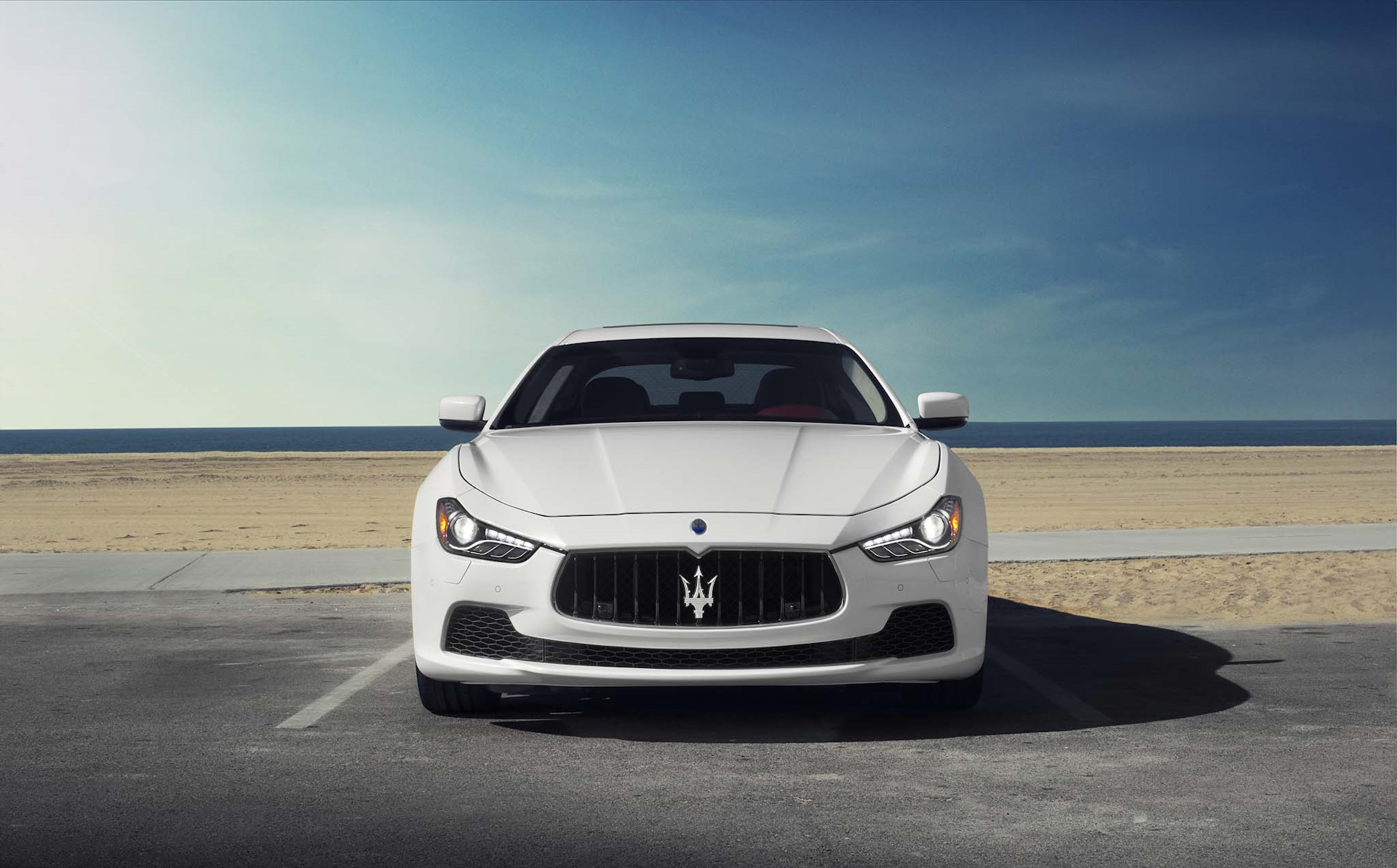 Cars to come. Maserati Ghibli 2019. Maserati Ghibli 2020 белый. Мазерати Ghibli белая. Maserati Ghibli Эволюция.