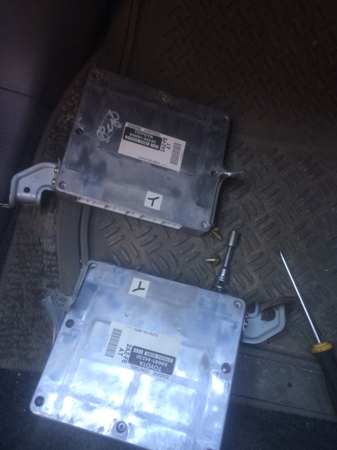 8966144230 Блок управления двигателем Ipsum 2003 ACM21 TOYOTA LEXUS ...