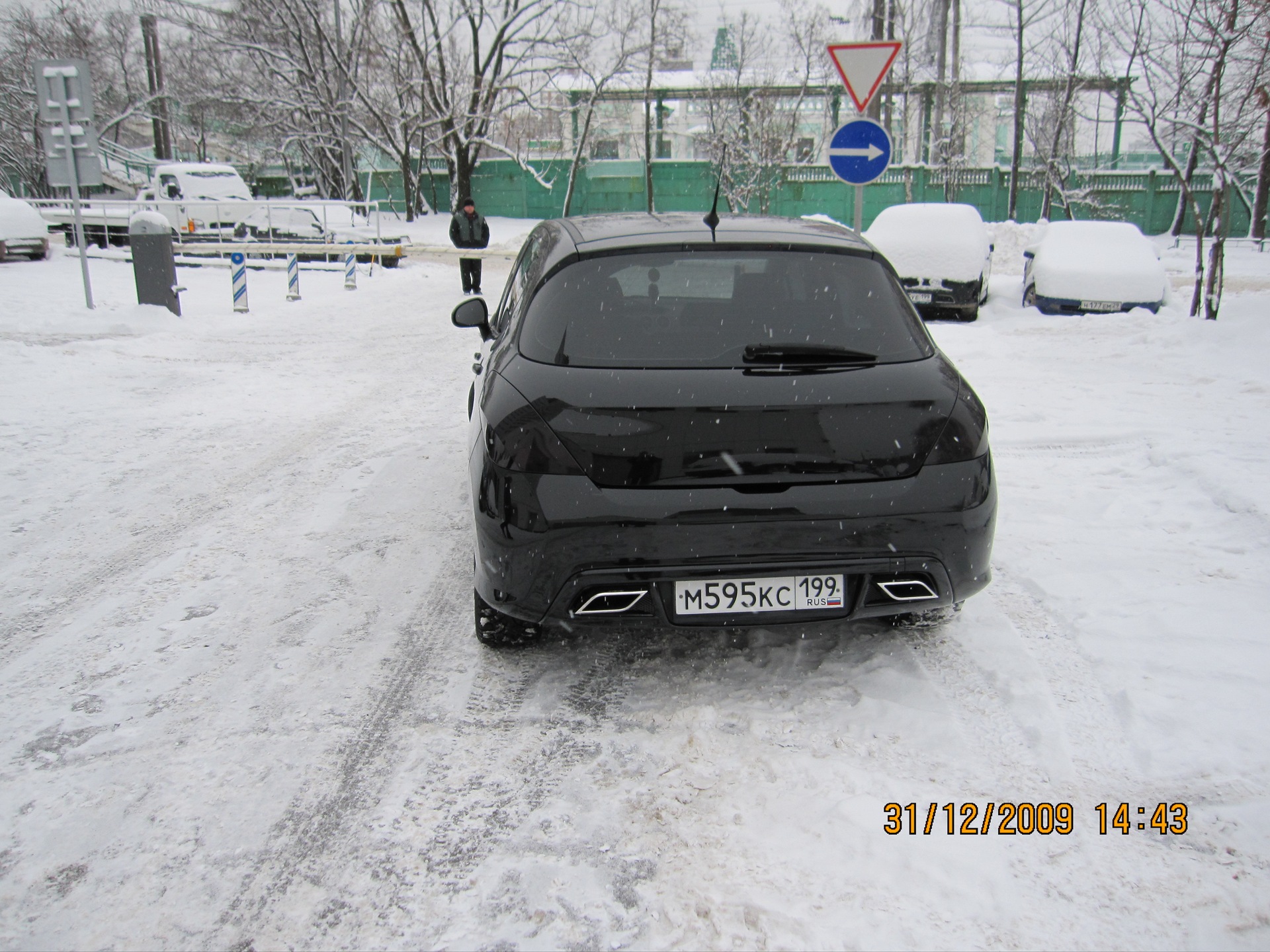 притемнил задние фонари — Peugeot 308 (1G), 1,6 л., 2008 года | тюнинг ...