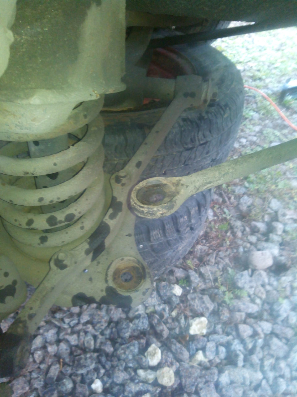 Шприцевание шкворней и замена стоек стабилизатора — ГАЗ 2410, 2,4 л ...