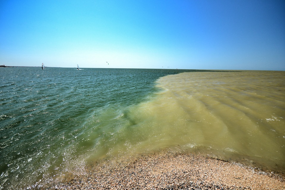 Лиман пресная вода. Коса долгая Азовское море.