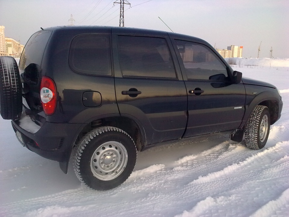 Chevrolet Niva тонированная