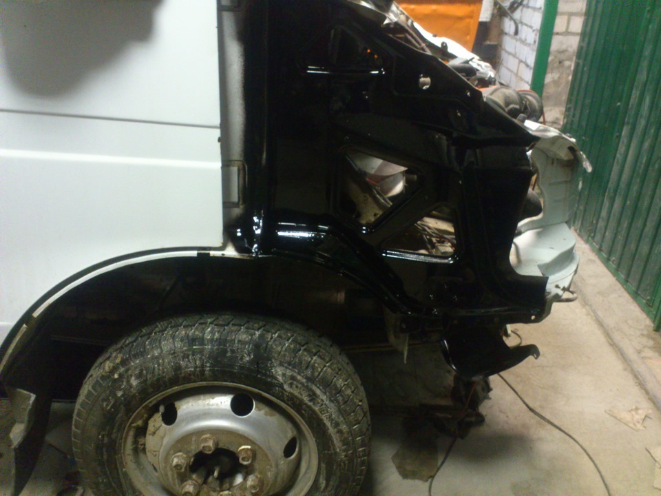 Боковые отбойники газель 3302. Антикор газель бизнес. Уголок будки газ 3302 пластик. Обвес на газель 3302. Как заделать газель.