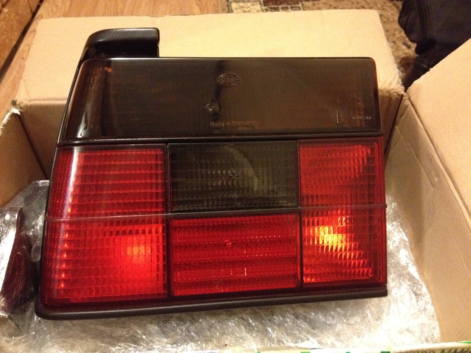 Hella Red Black Golf 2 Купить