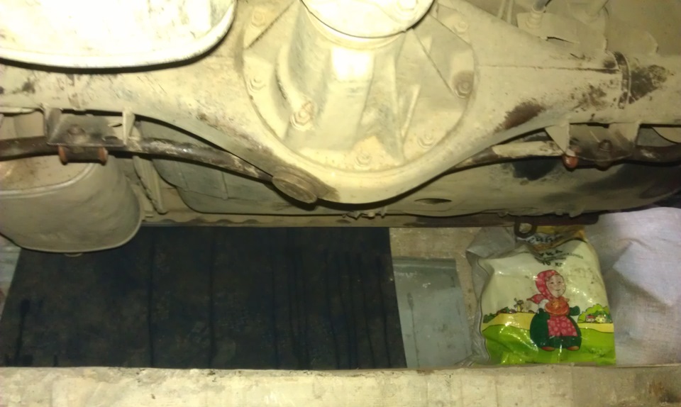 Замена уплотнений на стабилизаторе поперечной устойчивости (задний ...