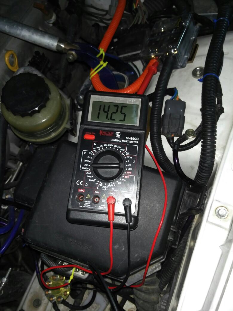 Напряга под капотом — Toyota Chaser (100)