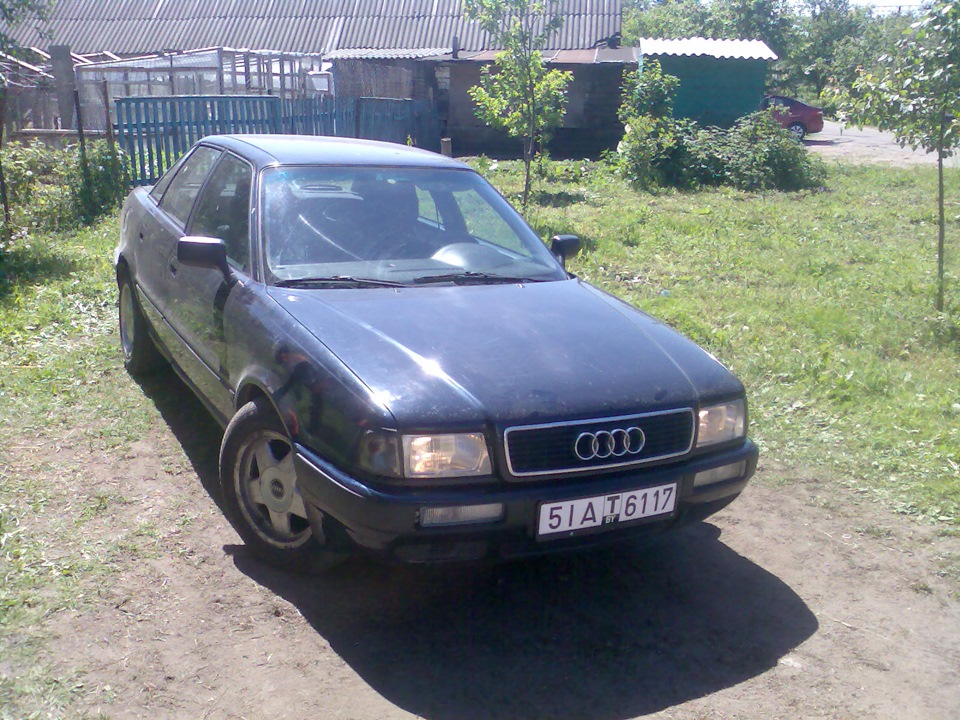 Audi 80 V (B4)