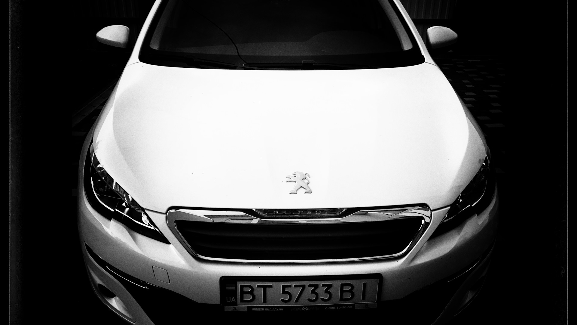 Peugeot 308 (2G) 1.6 дизельный 2017 | 