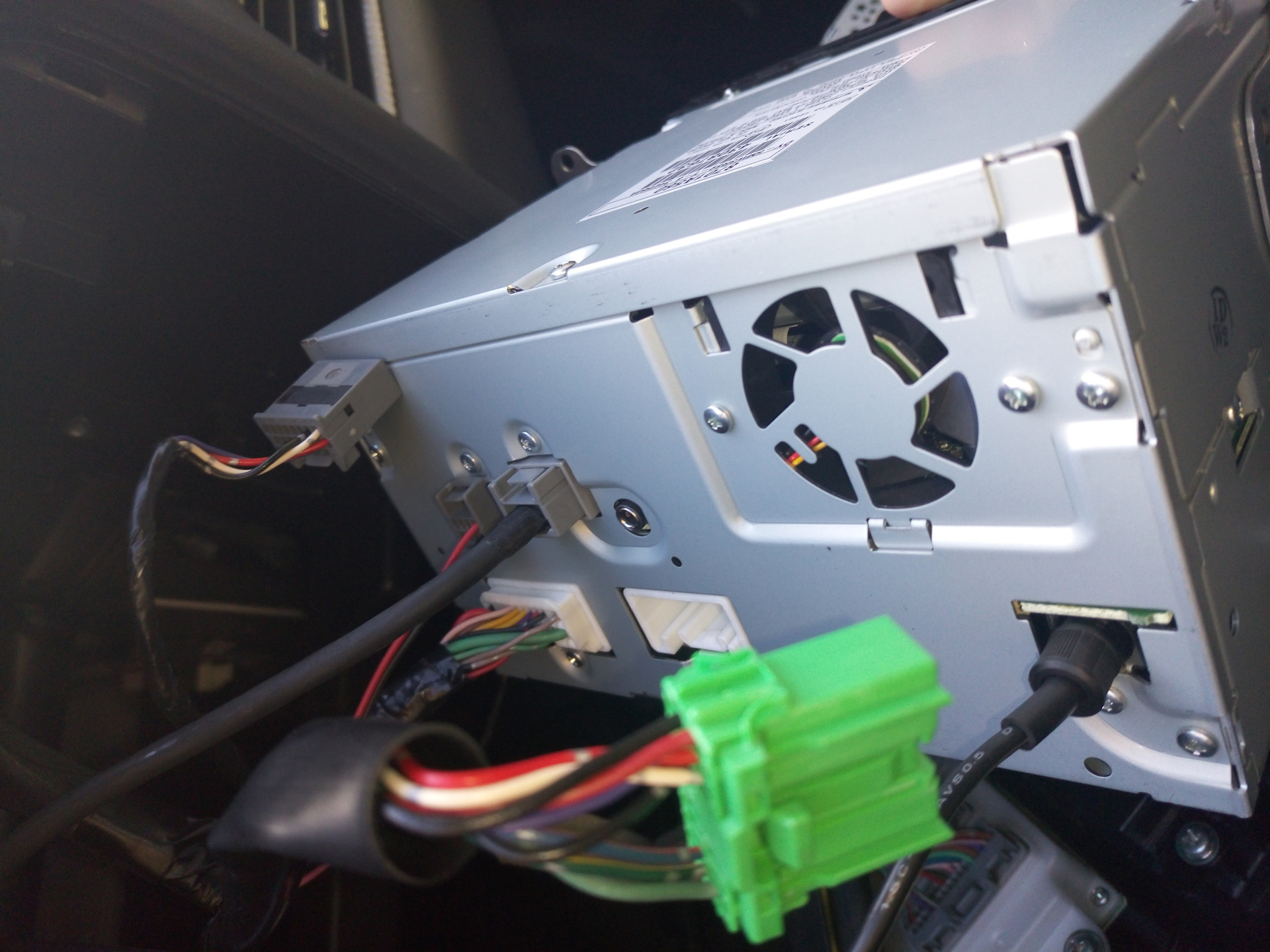 Как снять магнитолу mitsubishi outlander Замена ГУ на 8701A560 - Mitsubishi Outlander (3G), 2 л, 2013 года автозвук DRIVE
