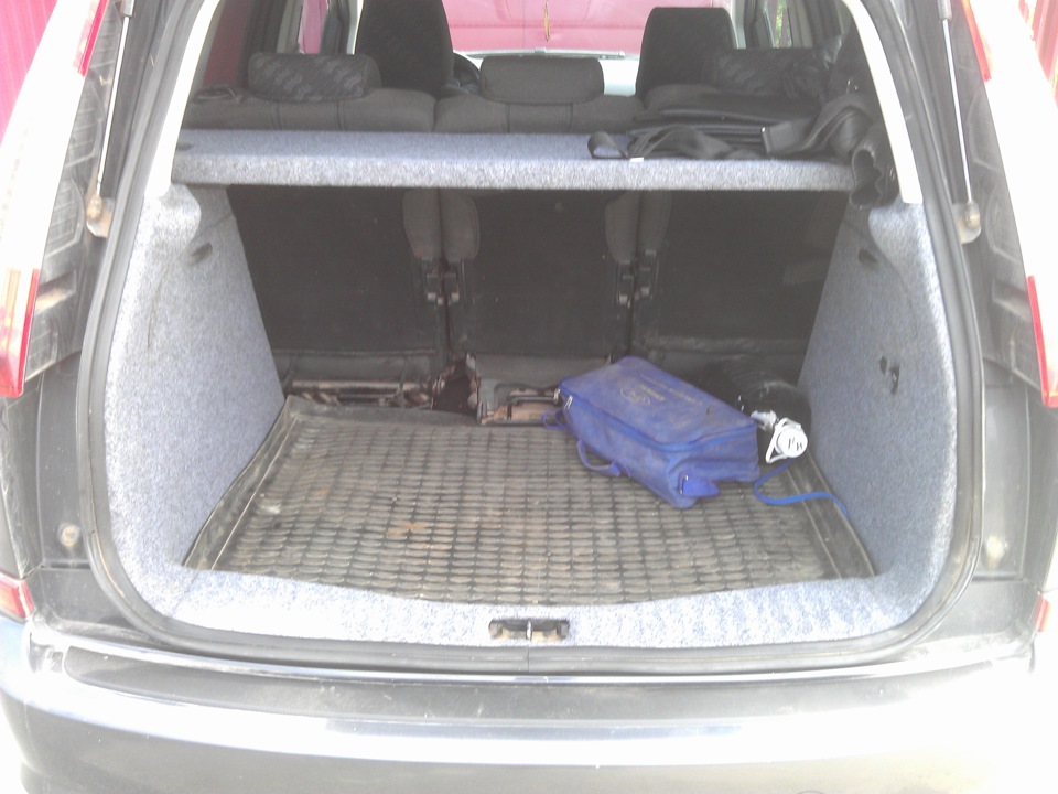 Багажничек — Ford C-Max I, 2 л, 2008 года | стайлинг | DRIVE2
