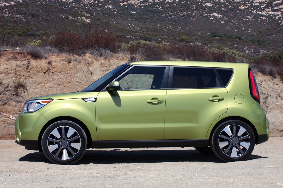 Kia Soul 2014 зелёная