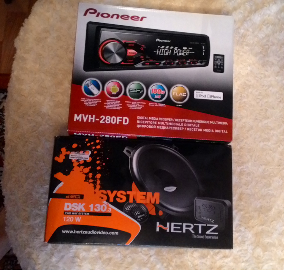 Pioneer MVH-280FD & HERTZ dsk 130.3 — Lada Приора седан, 1,6 л, 2017 ...