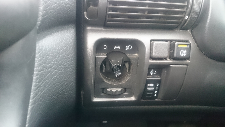 Подсветка света — Opel Astra F, 1,6 л, 1995 года | своими руками | DRIVE2