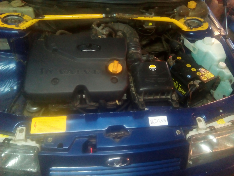 Помыл под капотом — Lada 21124, 1,6 л, 2004 года | мойка | DRIVE2