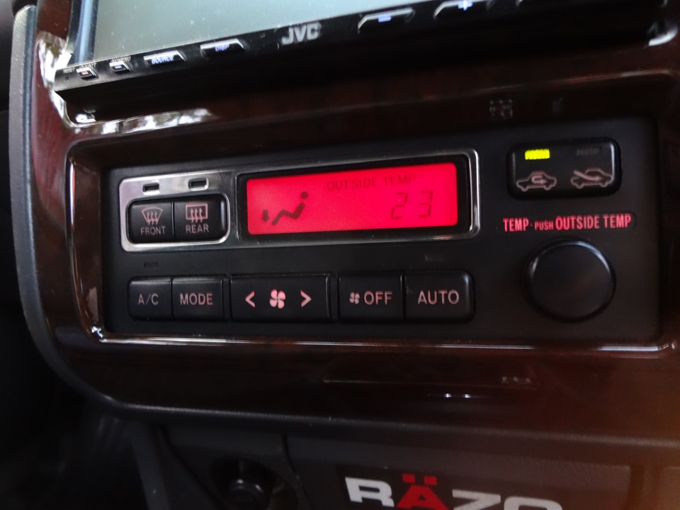 Taurer red климат-контроль — Toyota Carina (7G), 1,8 л, 1999 года ...