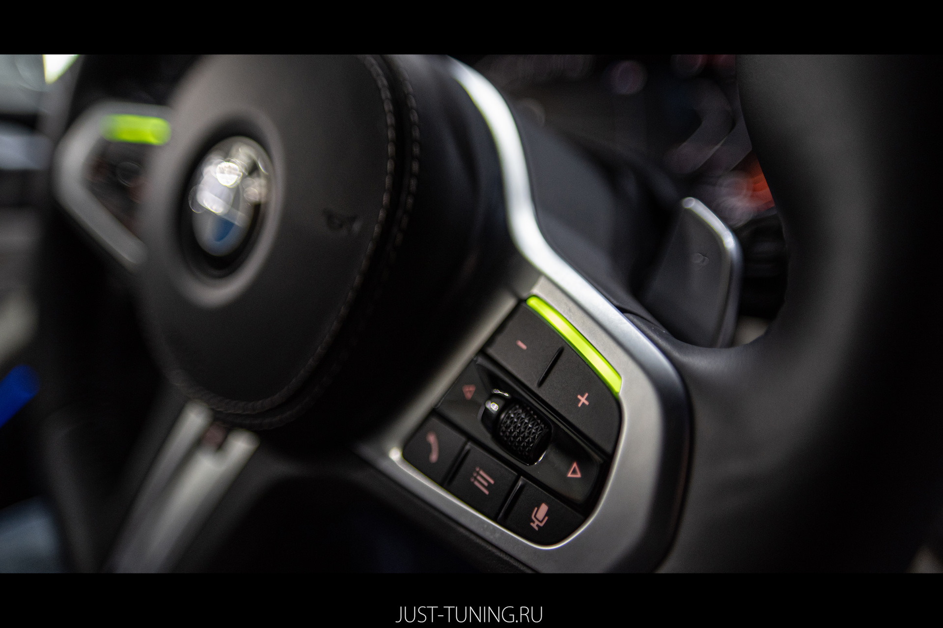 Опция 5. BMW кнопка ассистента водителя.
