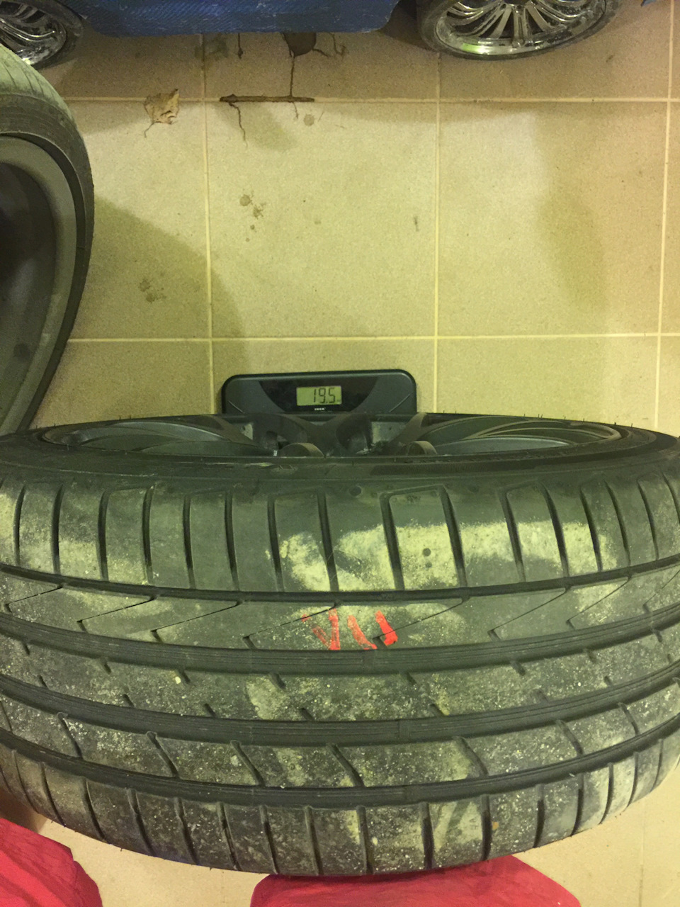 Колеса R19-R18 динамика, вес, вид — Skoda Octavia Combi RS A7 Mk3, 2 л ...