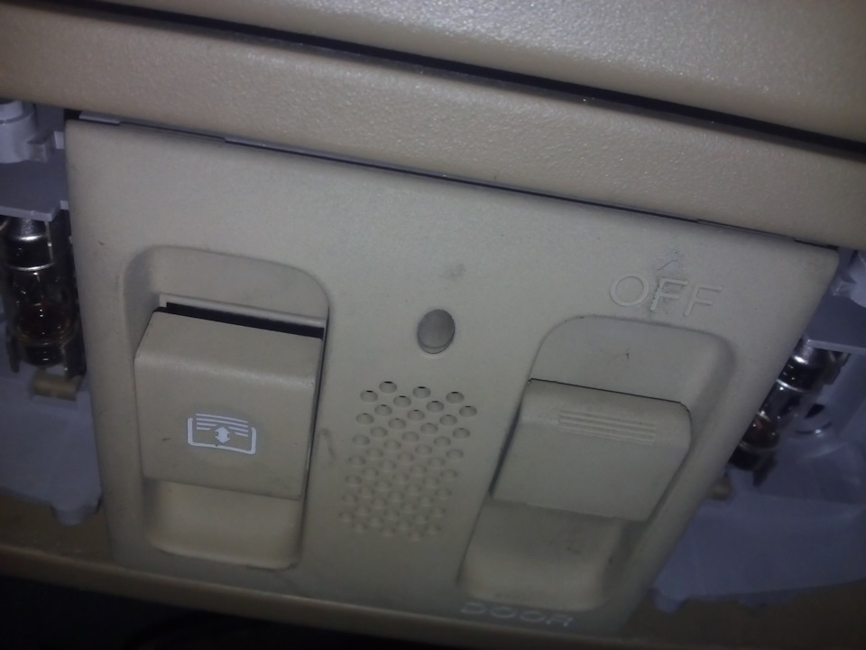 Почему разряжается аккумулятор на машине хонда срв