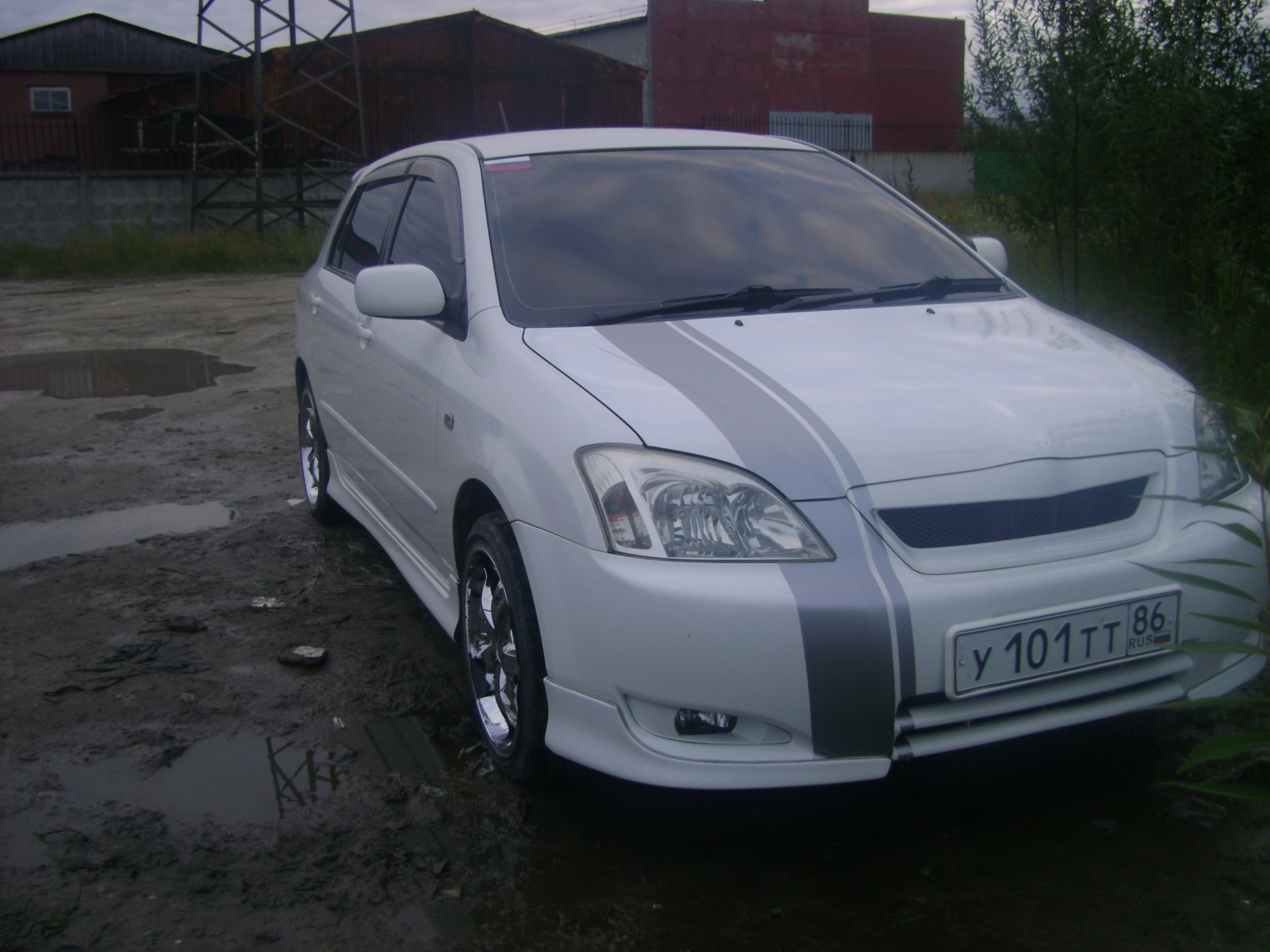    Toyota Corolla Runx 99 2003