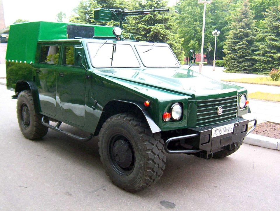 Французские военные автомобили современные