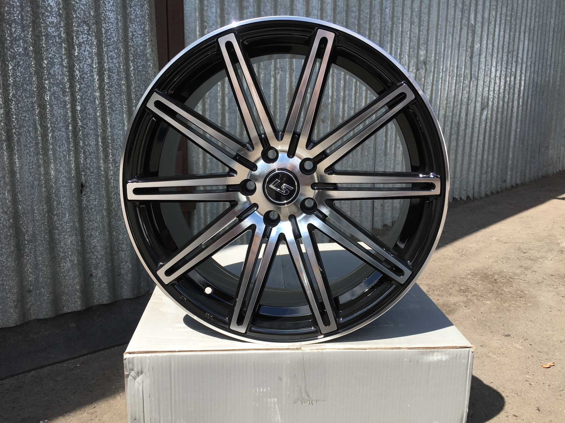литые диски LS 754 в стиле vossen cv4 19x8.5J 5x112 ET40 DIA66.6 ...