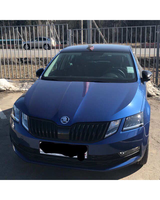 Skoda Octavia a7 FL синяя матовая