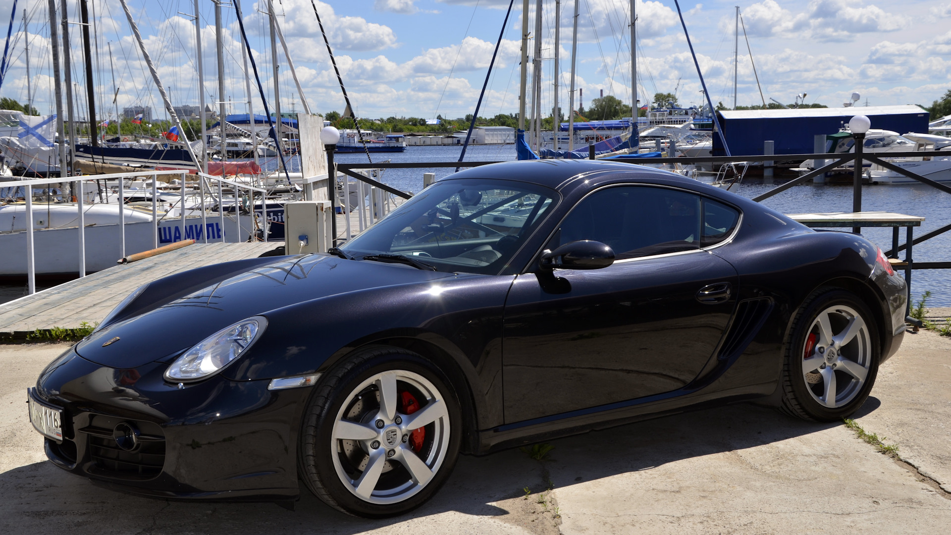 Порше казань. Porsche Cayman s 2007. Порше купе 2007 года. Кайман Порше Асафьева.