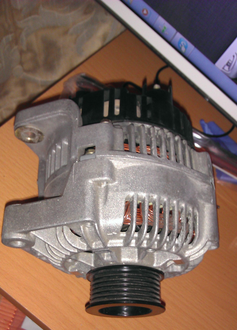 генератор 110а renault 7 700 424 582 генератор 110а renault 7 700 424 582