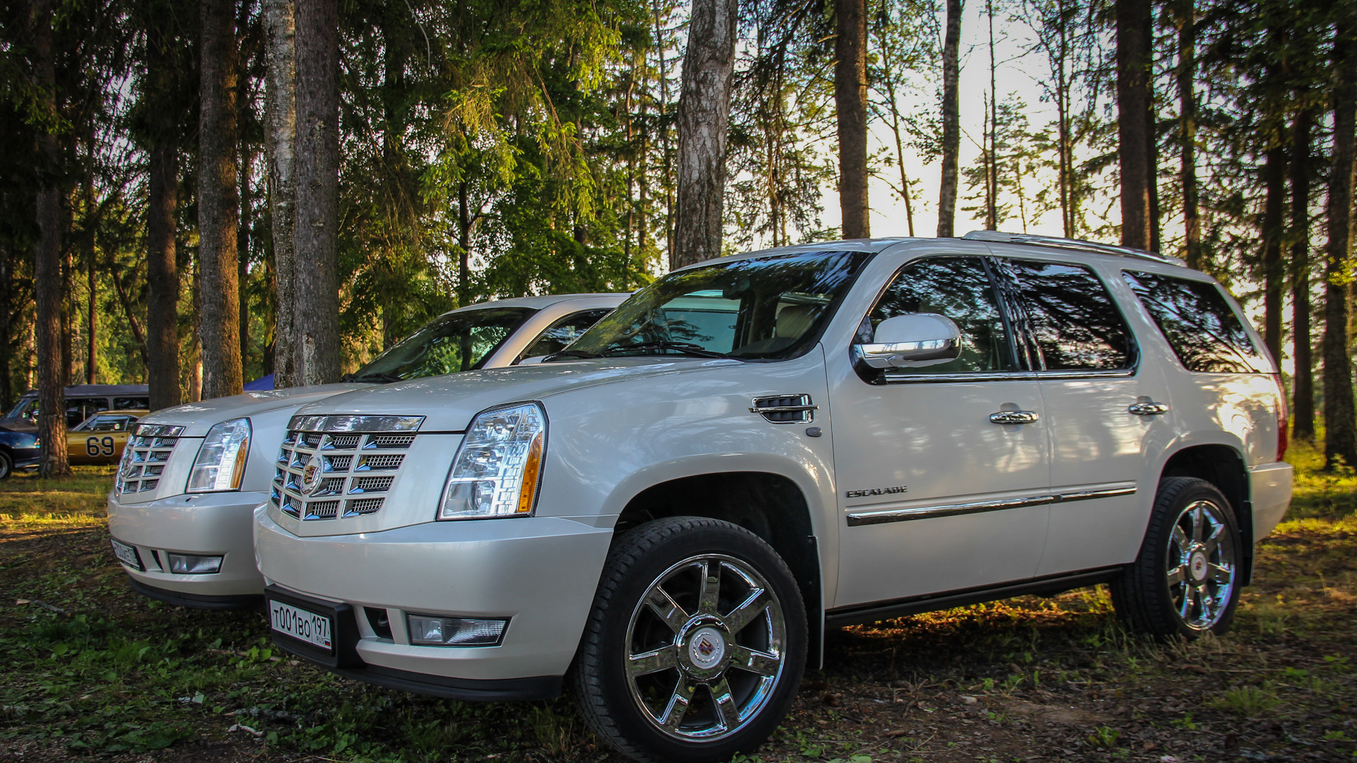 Cadillac Escalade (3G) 6.2 бензиновый 2010 | 