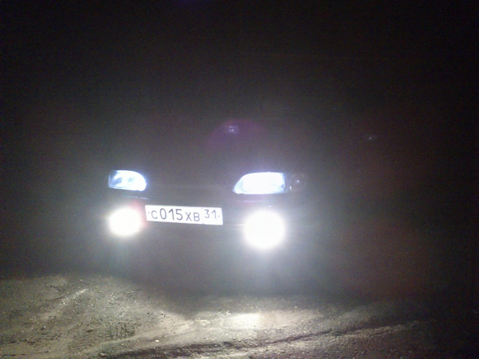 диоды в фары — Lada 2115, 1,5 л, 2004 года | просто так | DRIVE2