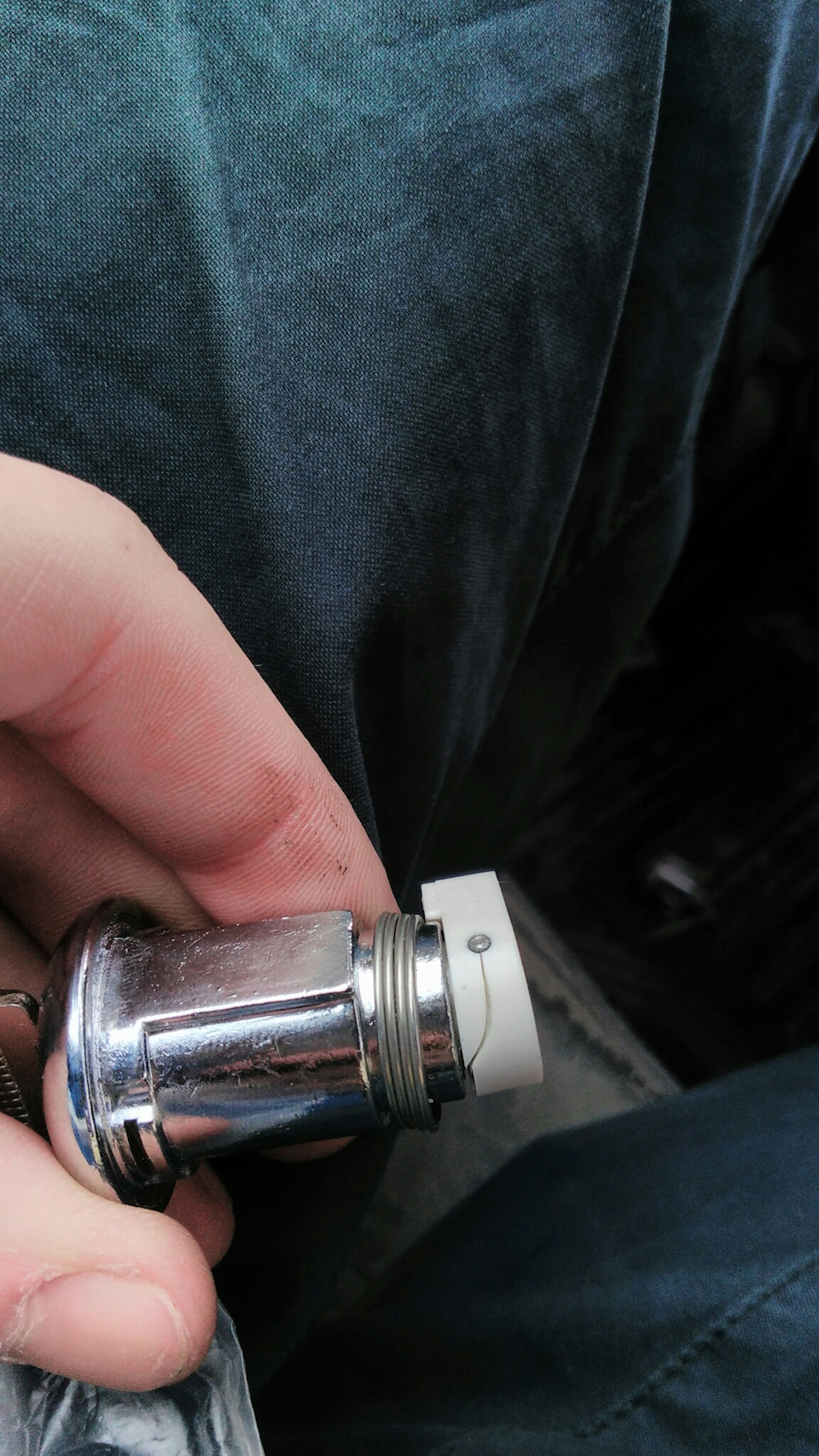 Замена личинки замка двери 2112