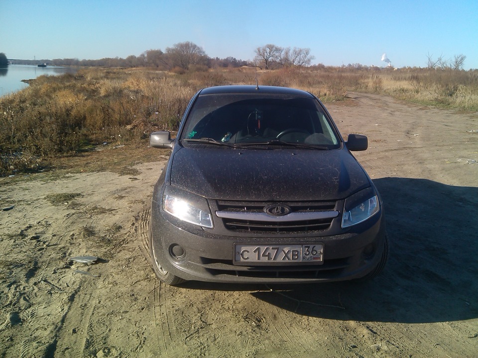 62)Машинка для полирования авто — Lada Гранта (1G), 1,6 л, 2013 года ...