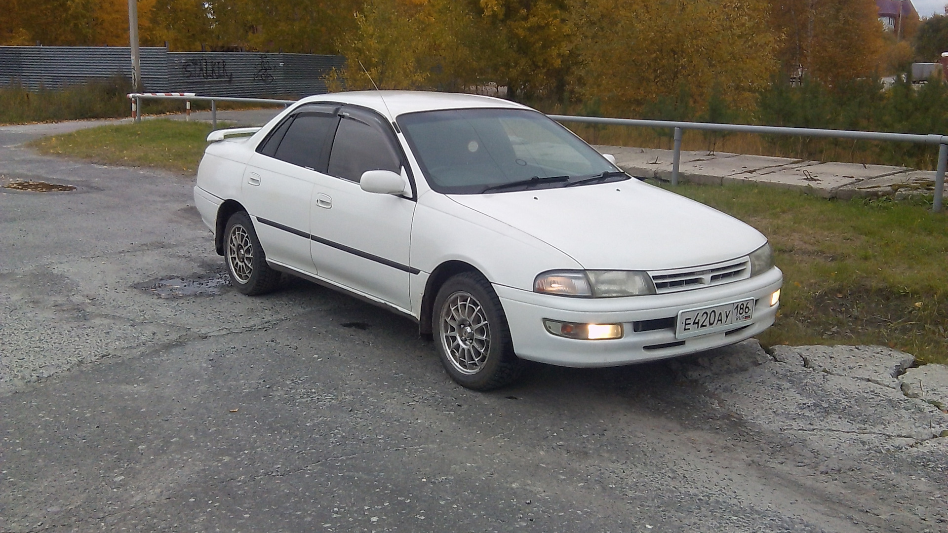 Toyota Carina t210