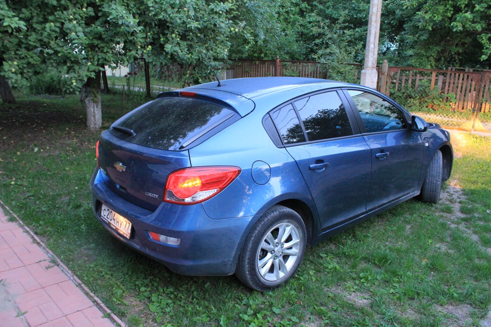 Chevrolet Cruze 2012 седан синий