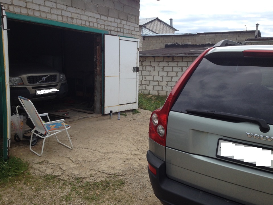 Volvo xc90 Замена передних колодок! — Volvo XC90 (1G), 2,5 л, 2003 года ...