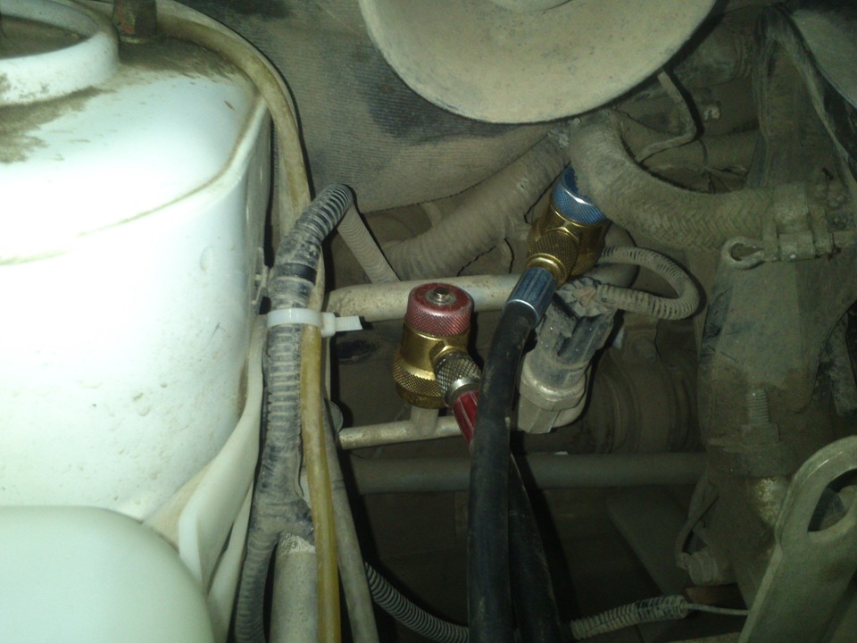 Заправка фреона — Lada Калина универсал, 1,6 л, 2012 года | визит на ...