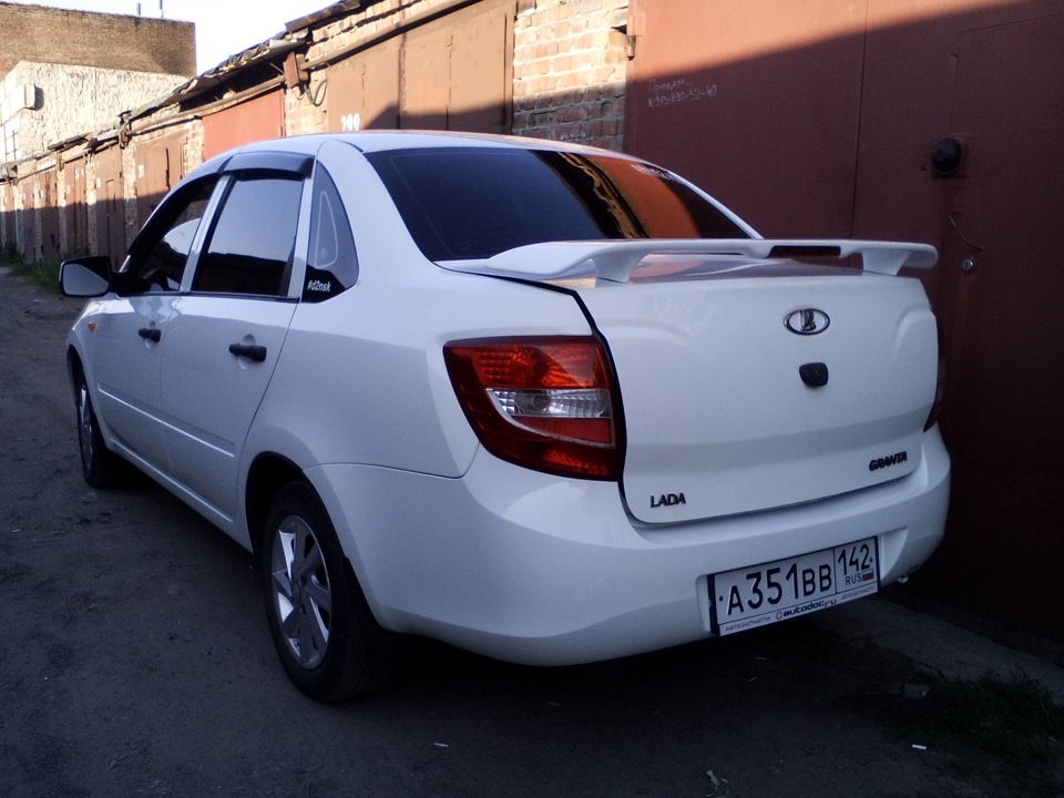 Мелкий ремонт и полировка — Lada Гранта (1G), 1,6 л, 2012 года | своими ...