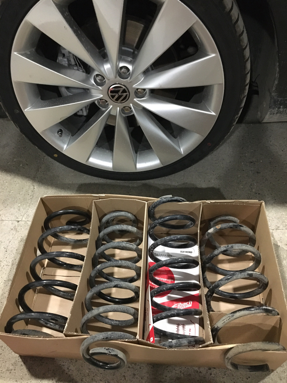 Продаю пружины перед + зад — Volkswagen Passat B6, 1,8 л, 2008 года ...