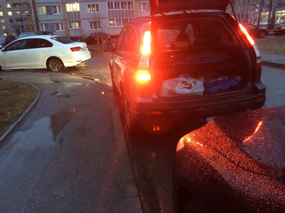 LED Philips в задний противотуманный огонь — Honda CR-V (RE), 2 л, 2008 ...