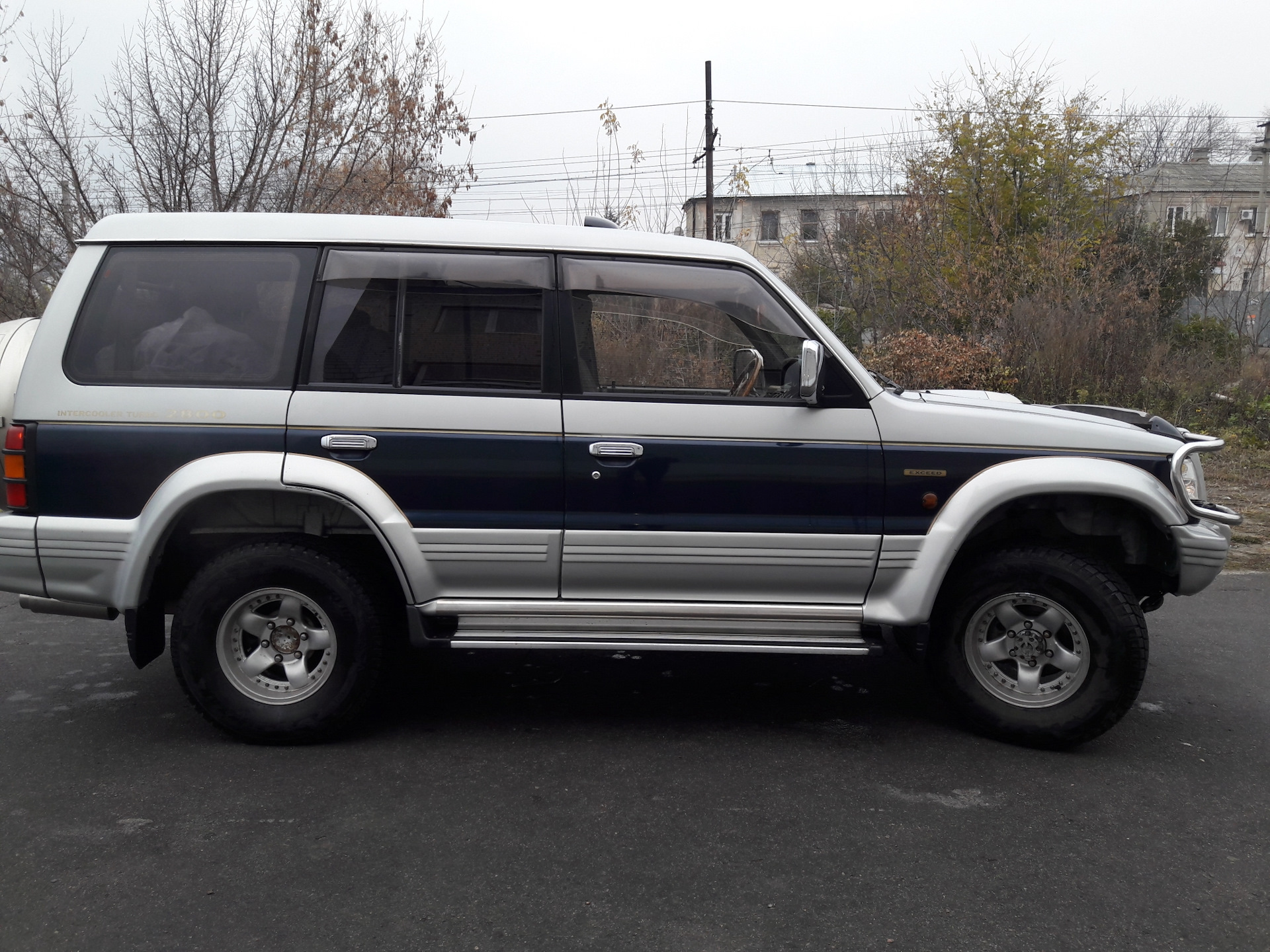 Мицубиси паджеро бу россия. Mitsubishi Pajero 1995. Mitsubishi Pajero II 1995. Мицубиси Паджеро 1995. Митсубиси Паджеро 1995 года.