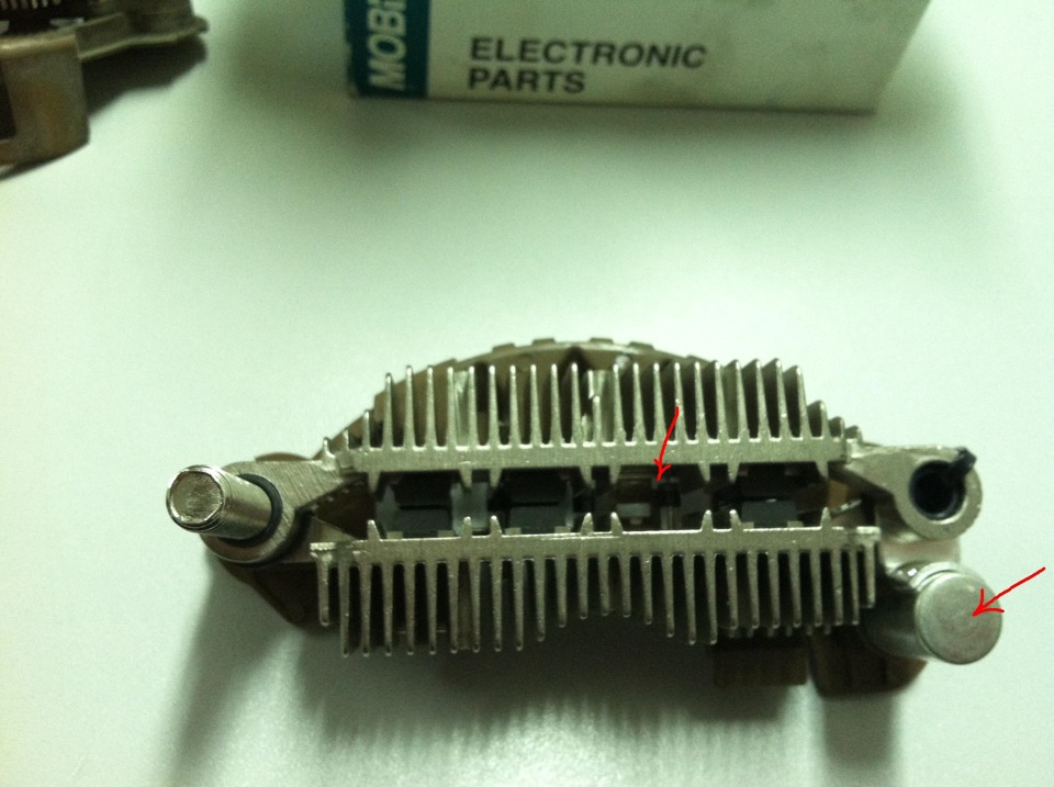 Ремонт генератора — диодный мост сгорел — Mitsubishi Pajero (3G), 3,2 л ...