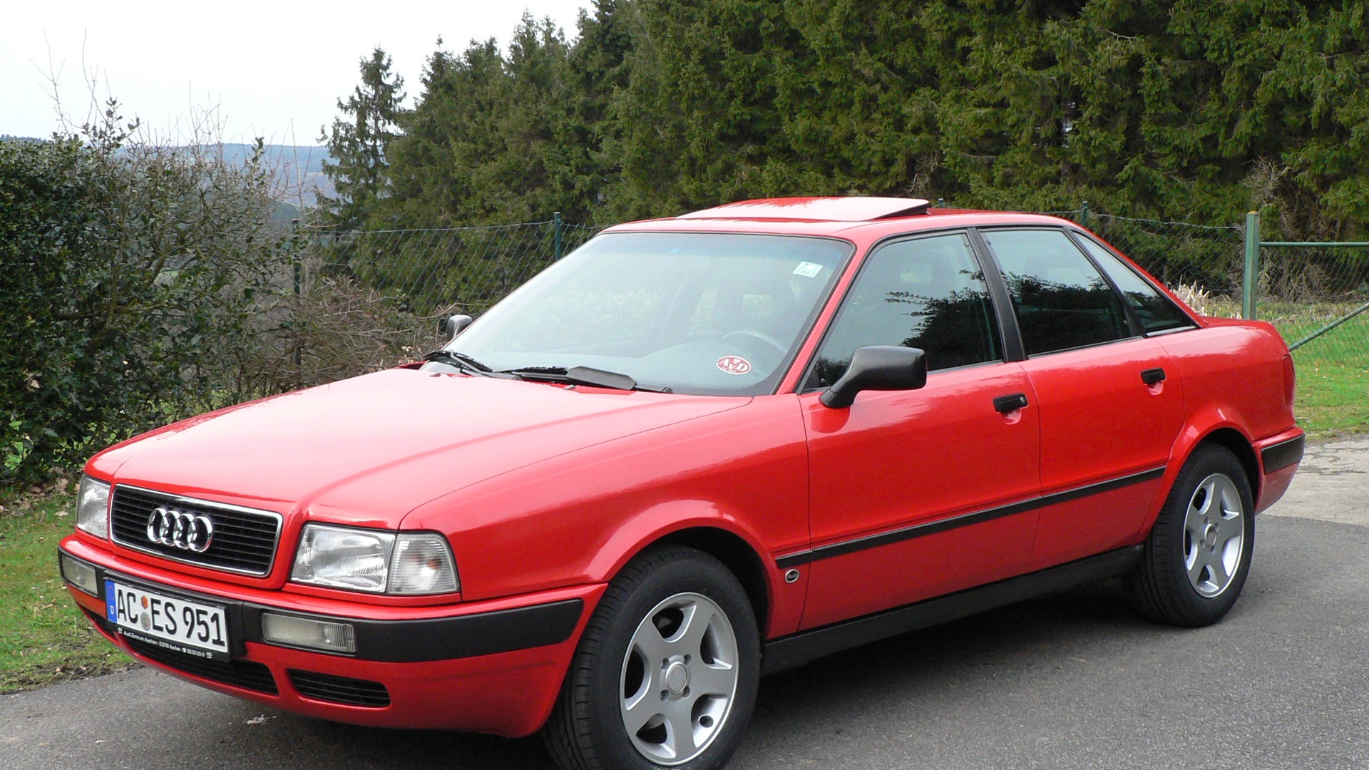 Б 4 машина. Audi 80 b4 1996. Ауди 80 б4. Ауди 80 бочка b4. Ауди бочка 80 б4.