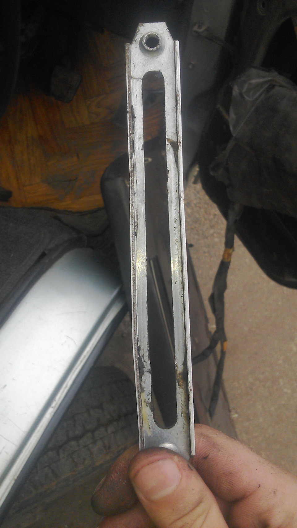 Лето наступило, а стекло не опускается — Toyota Lite Ace, 2 л, 1990 ...