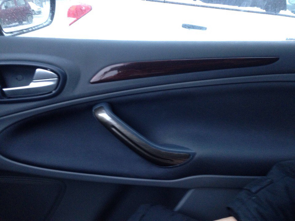 Фото в бортжурнале Ford S-Max (1G)
