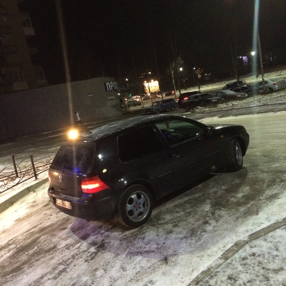 Сделал подарок гольфу ;) залил супротек) — Volkswagen Golf Mk4, 1,4 л ...