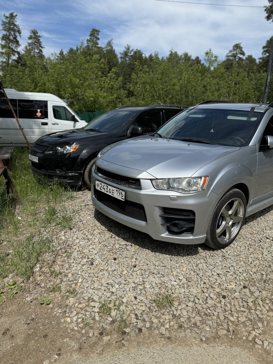 Кирпич башка прилетел🤪 — Mitsubishi Outlander XL, 2,4 л, 2011 года | визит  на сервис | DRIVE2