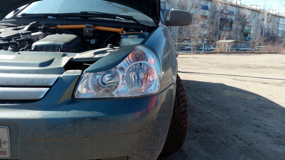 Неудачная попытка! Желтая лампа поворотника в серебро! Часть 1 — Lada ...