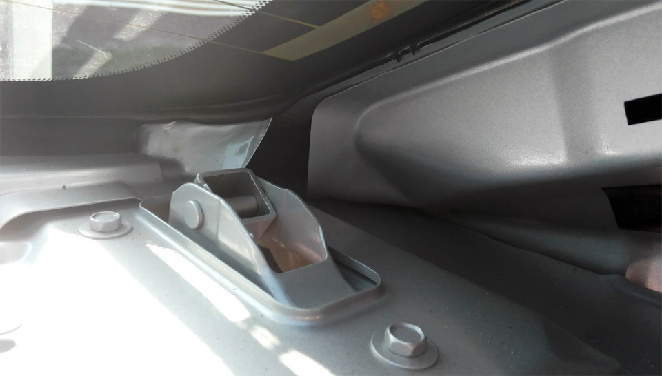 Фото в бортжурнале Nissan Sentra (B17)